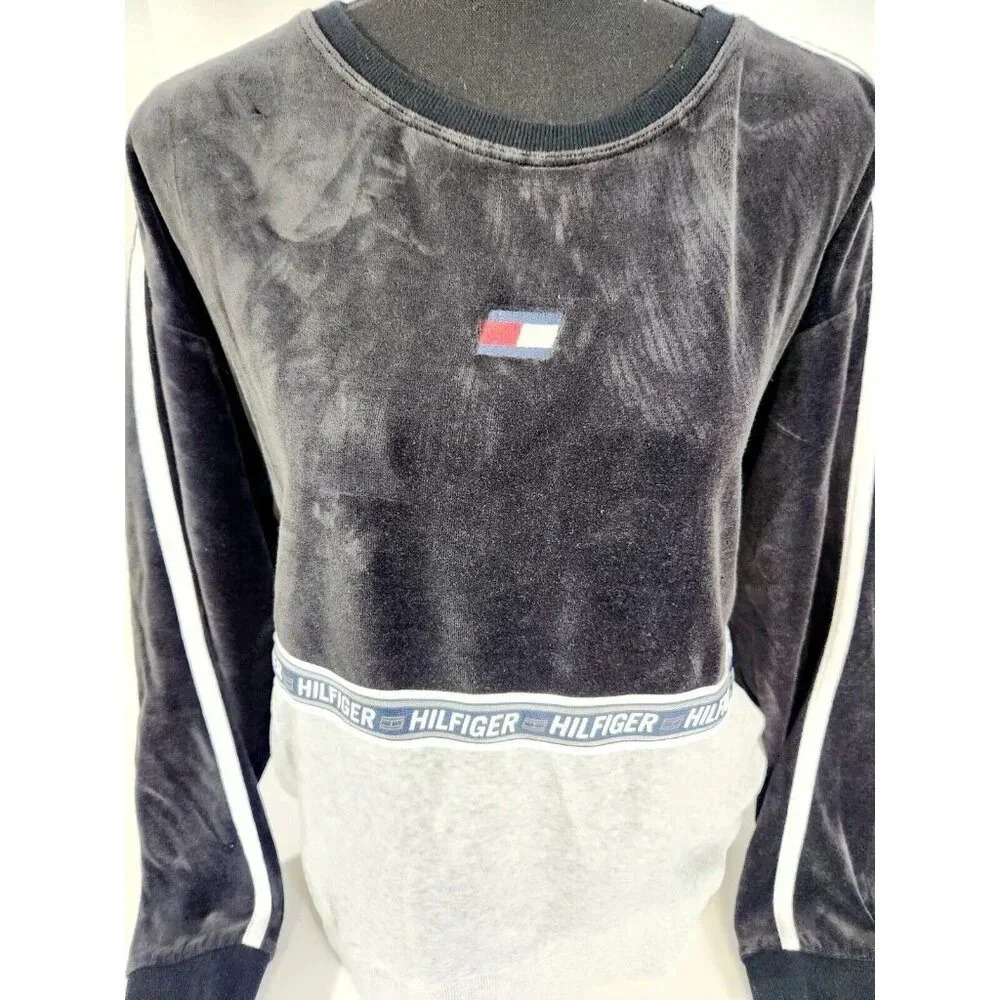 Vintage Tommy Hilfiger Velour Pullover Black & Gray Mens Size Medium - Picture 2 of 7